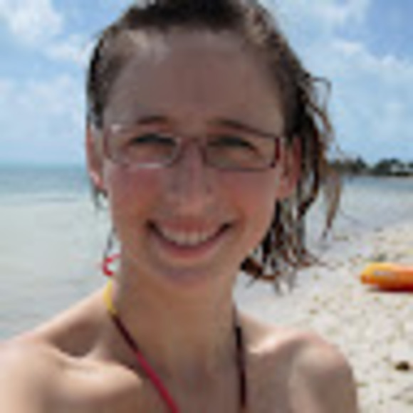 Meet your Posher, Lauren - Picture 1 of 1